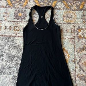Black lulu strap detailed tank, reversible